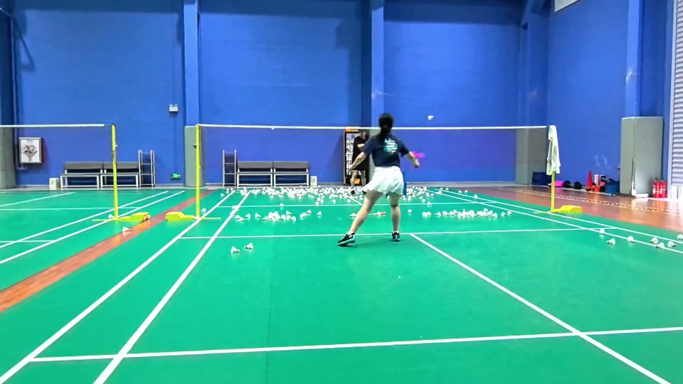 她凭借东京 她凭借东京