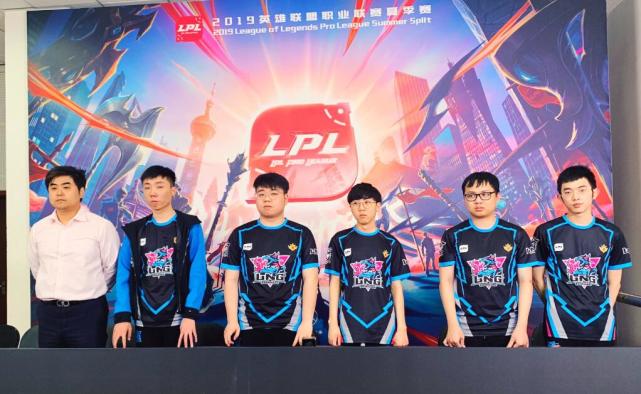 但团队配合 但团队配合