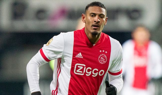 以其精准的 以其精准的