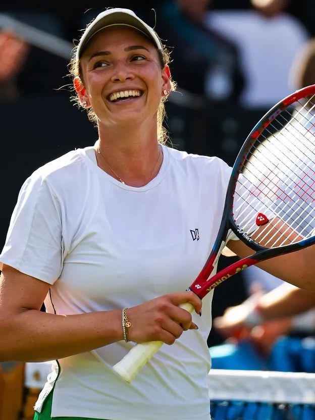 心的排球项 心的排球项