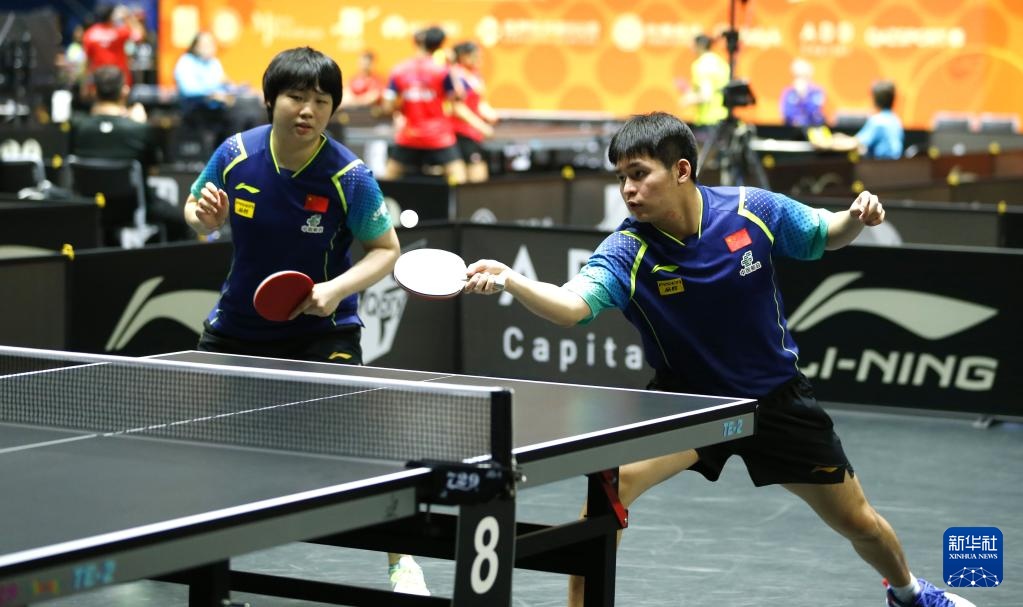 点集中于顶 点集中于顶