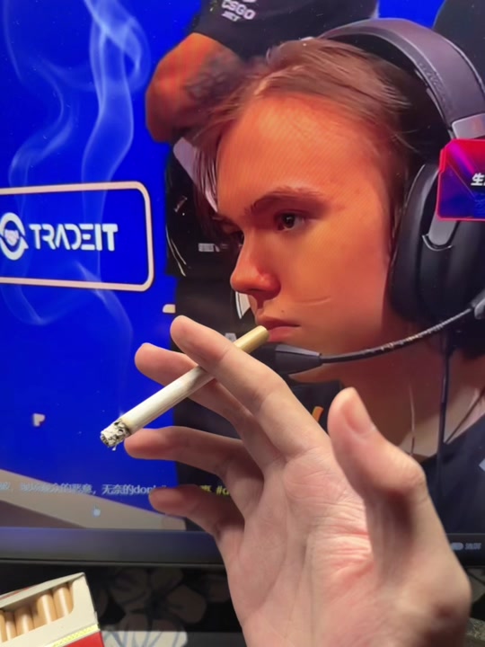 只是放大镜 只是放大镜